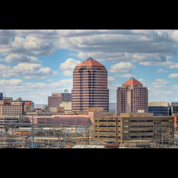 t w e n t y- f i v e - Picture 5 of 7